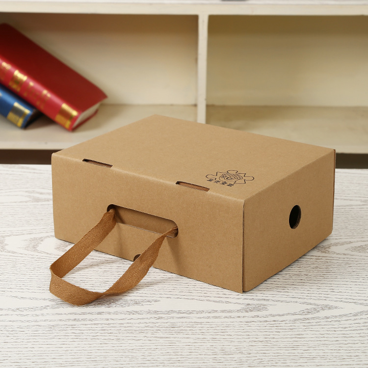 翻蓋 紙質鞋盒 收納 牛皮紙兒童鞋盒 包裝盒紙盒瓦楞童鞋現(xiàn)貨批發(fā) 圖片_高清大圖 - 阿里巴巴 - 1 翻蓋 紙質鞋盒 收納 牛皮紙兒童鞋盒 包裝盒紙盒瓦楞童鞋現(xiàn)貨批發(fā) 圖片_高清大圖 - 阿里巴巴 - 1